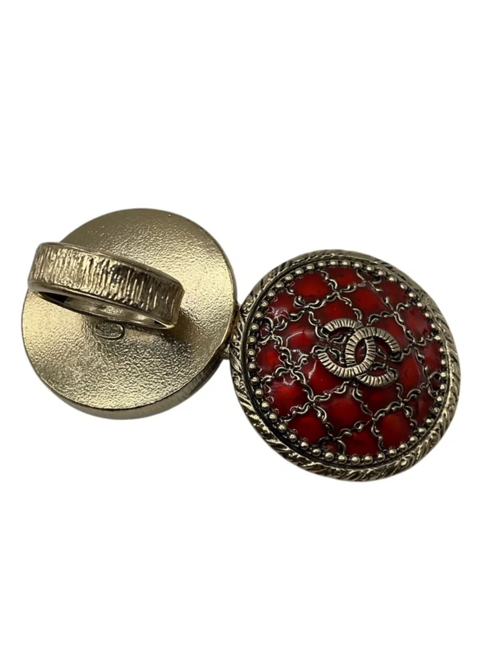 CHANEL 2010 RED / BRUSHED GOLD CC LOGO CIRCULAR ENAMEL LOCKET RING